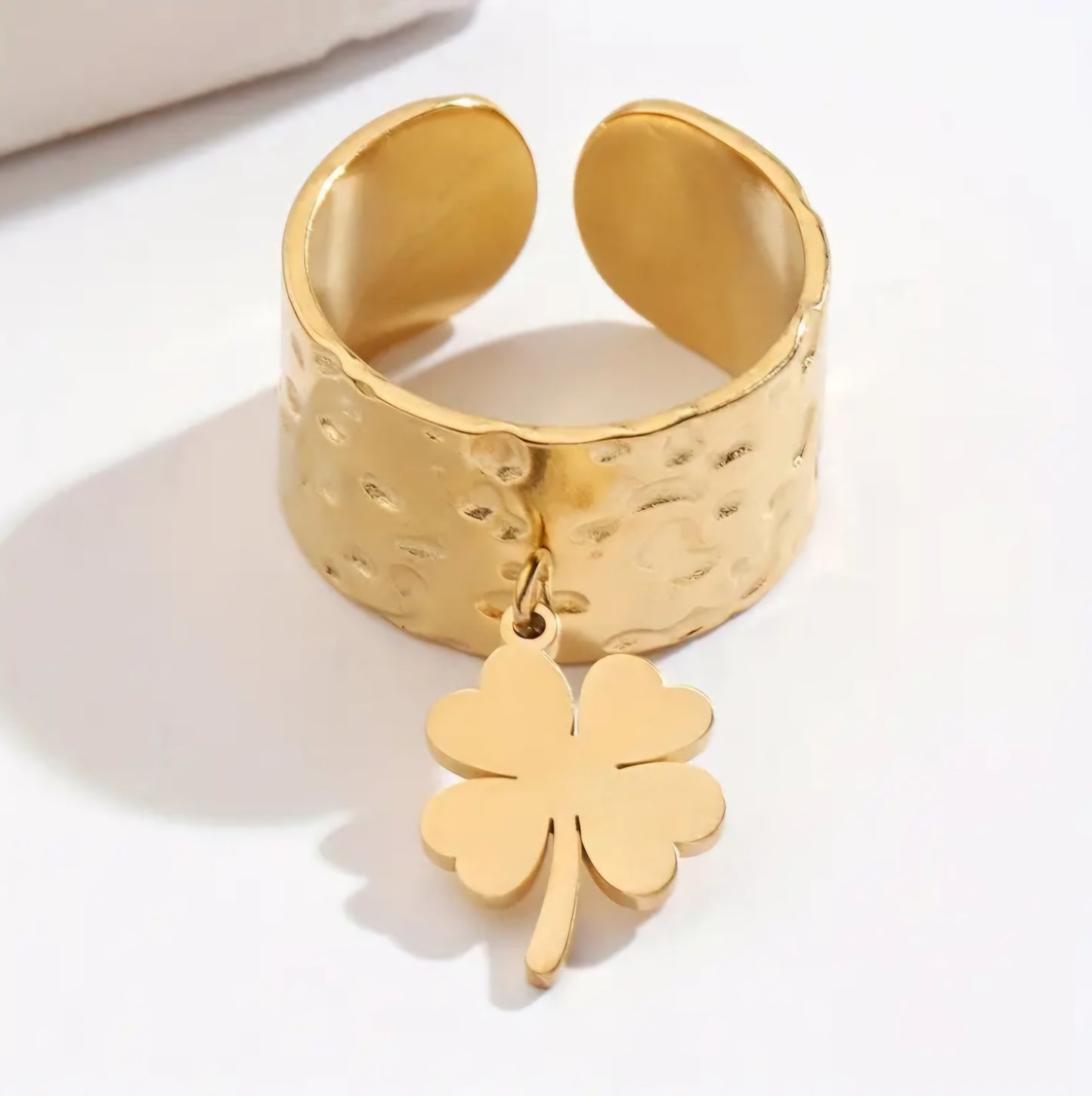 Bague breloque dorée VANINA